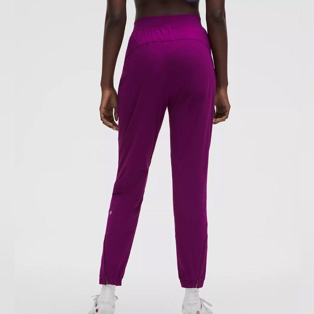 Lululemon Adapted State HR Jogger Regular Chilled Grape Size 6 NWT - Picture 7 of 9